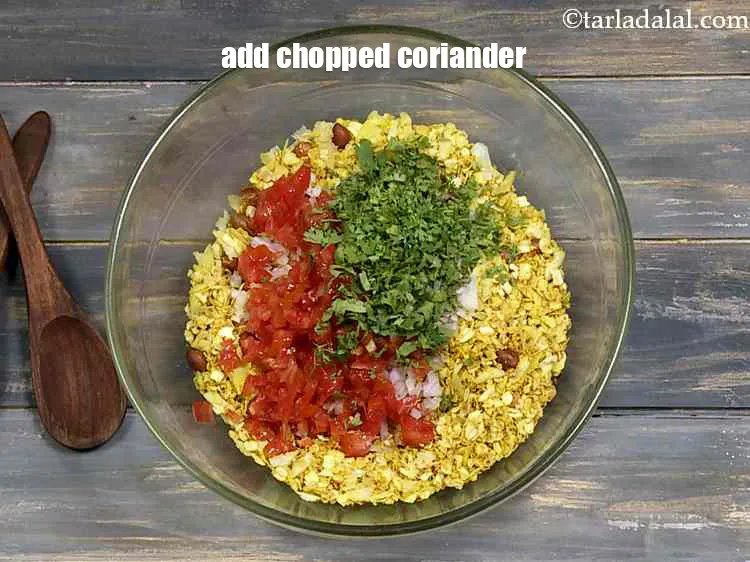 Step 13 – <p>Add the <span style="background-color:rgb(255,255,255);color:rgb(0,0,0);">2 tbsp finely </span><a href="https://www.tarladalal.com/glossary-coriander-dhania-kothmir-369i#ing_2365"><u>chopped coriander (dhania)</u></a>. You can also toss in …
