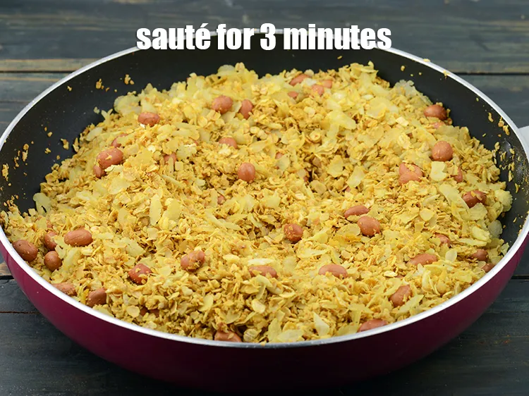 Step 9 – <p>Sauté on a medium flame for 3 minutes.</p>