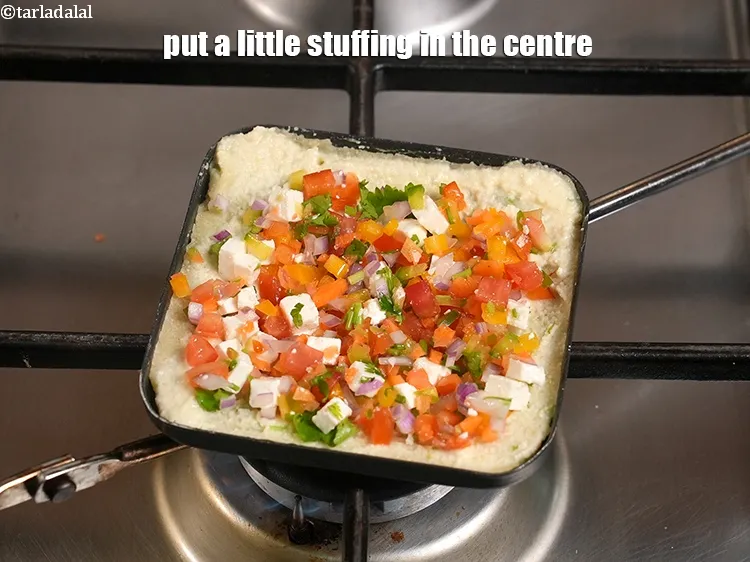 Step 20 – <p>Put a little stuffing in the centre.</p>