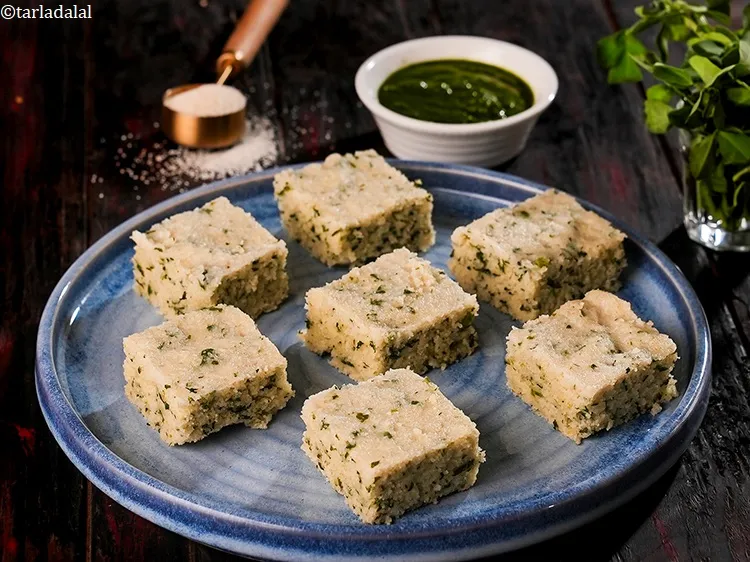 Step 25 – <p><strong>Rava methi dhokla </strong>is a delicious and healthy steamed snack made with semolina (rava), fenugreek …