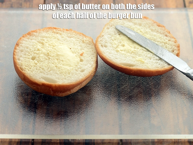 Step 9 – <p><span style="background-color:rgb(255,255,255);color:rgb(0,0,0);">Apply ½ tsp of </span><a href="https://www.tarladalal.com/glossary-butter-makhan-233i"><u>butter</u></a><span style="background-color:rgb(255,255,255);color:rgb(0,0,0);"> on both the sides of each half …