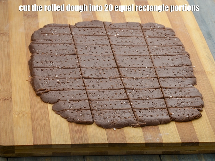 Step 6 – <p><span style="background-color:rgb(255,255,255);color:rgb(0,0,0);">Cut the rolled dough into 20 equal rectangle portions.</span></p>