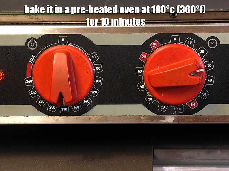 Step 6 – <p>Bake it in a pre-heated oven at 180°c (360°f) for 10 minutes.</p>