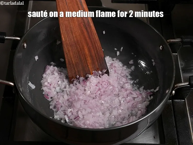 Step 16 – <p>Sauté on a medium flame for 2 minutes.</p>