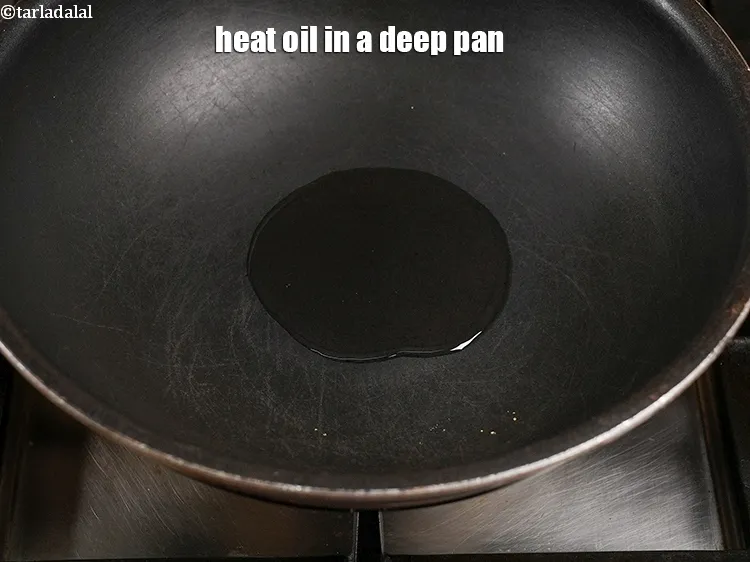 Step 17 – <p>Heat 1 tsp <a href="https://www.tarladalal.com/glossary-oil-671i">oil</a> in a deep pan.</p>