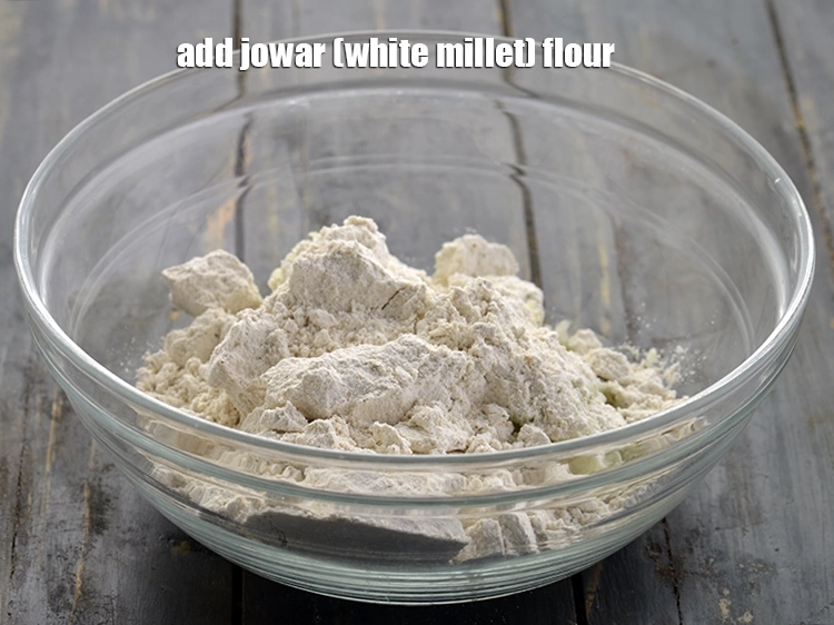 Step 4 – <p>Add the <span style="background-color:rgb(255,255,255);color:rgb(0,0,0);">1 cup </span><a href="https://www.tarladalal.com/glossary-jowar-flour-jowar-ka-atta-white-millet-flour-sorghum-flour-483i"><u>jowar (white millet) flour</u></a>. Read about the nutritional benefits …