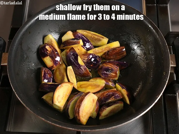 Step 20 – <p>Shallow fry them on a medium flame for 3 to 4 minutes.&nbsp;</p>