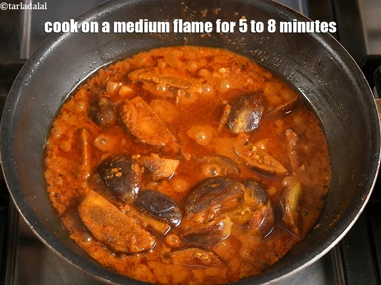 Step 37 – <p>Cook on a medium flame for 5 to 8 minutes, while stirring occasionally.&nbsp;</p>