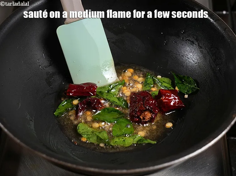 Step 14 – <p>Sauté on a medium flame for a few seconds.&nbsp;</p>