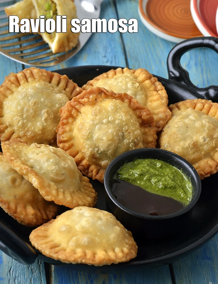 Step 14 – <p><span style="background-color:rgb(255,255,255);color:rgb(0,0,0);">Serve </span><strong>Ravioli Samosa, Deep Fried Indian Starter</strong><span style="background-color:rgb(255,255,255);color:rgb(0,0,0);"> immediately.</span></p>