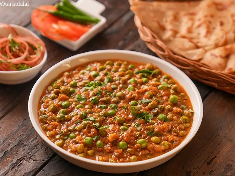 Step 32 – <p><strong>Green peas masala curry</strong><span style="color:rgb(0,0,0);"> is a flavorful and creamy Indian sabzi recipe made with …