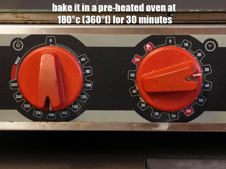 Step 6 – <p><span style="background-color:rgb(255,255,255);color:rgb(0,0,0);">Bake it in a pre-heated oven at 180°c (360°f) for 30 minutes.</span></p>