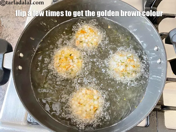 Step 39 – <p>We can see the <strong>sabudana vada | Maharashtrian sabudana vada |&nbsp;</strong> is starting to get …