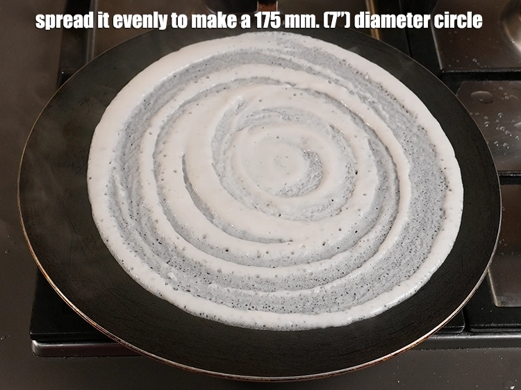 Step 20 – <p><span style="background-color:rgb(255,255,255);color:rgb(0,0,0);">Spread it evenly to make a 175 mm. (7”) diameter circle.</span></p>