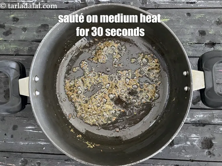 Step 21 – <p>Sauté on a medium flame for 30 seconds.</p>