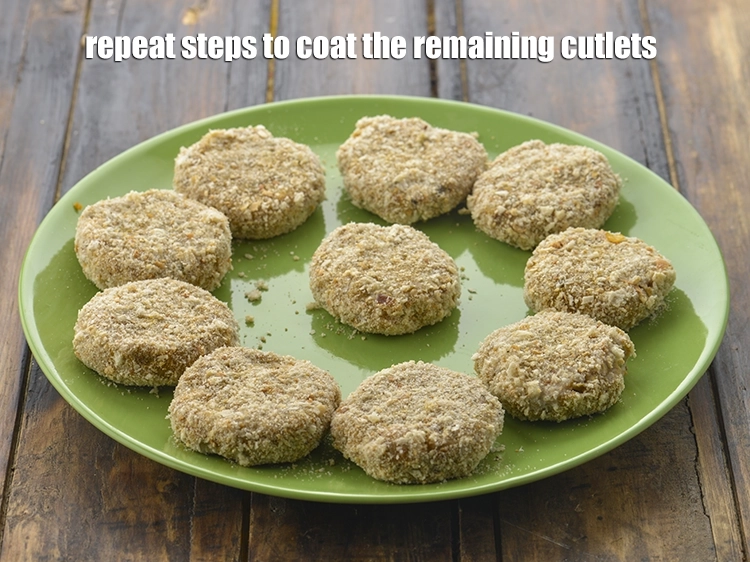 Step 13 – <p><span style="background-color:rgb(255,255,255);color:rgb(0,0,0);">Repeat steps to coat the remaining cutlets.</span></p>