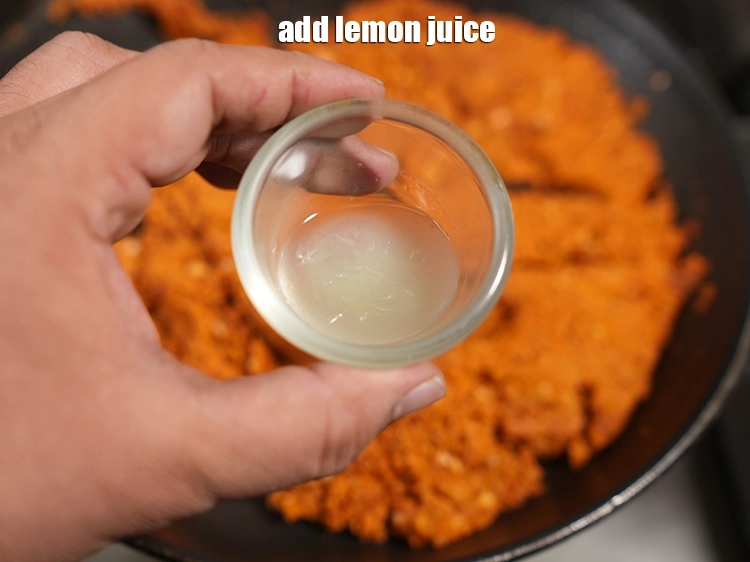 Step 37 – <p><span style="background-color:rgb(255,255,255);color:rgb(0,0,0);">Then add 1 tsp </span><a href="https://www.tarladalal.com/glossary-lemon-nimbu-428i#ing_2754"><u>lemon juice</u></a><u>.</u></p>