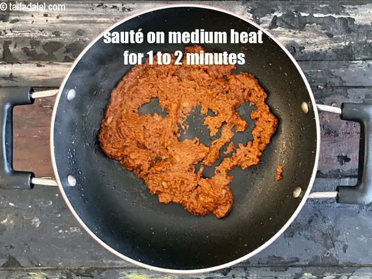 Step 32 – <p>Sauté on a medium flame for another 1 to 2 minutes.</p>