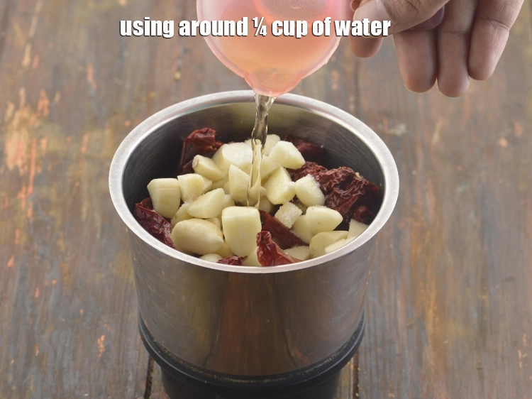 Step 14 – <p><span style="background-color:rgb(255,255,255);color:rgb(0,0,0);">Using around ¼ cup of <strong>water</strong>.</span></p>