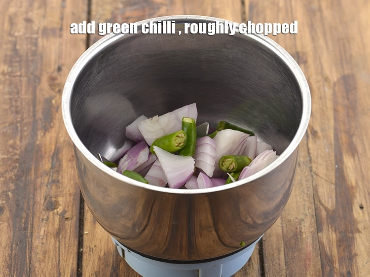 Step 2 – <p>Add around <span style="background-color:rgb(255,255,255);color:rgb(0,0,0);">2 </span><a href="https://www.tarladalal.com/glossary-green-chillies-hari-mirch-331i"><u>green chilli </u></a><span style="background-color:rgb(255,255,255);color:rgb(0,0,0);">, roughly chopped</span>. You can increase the …