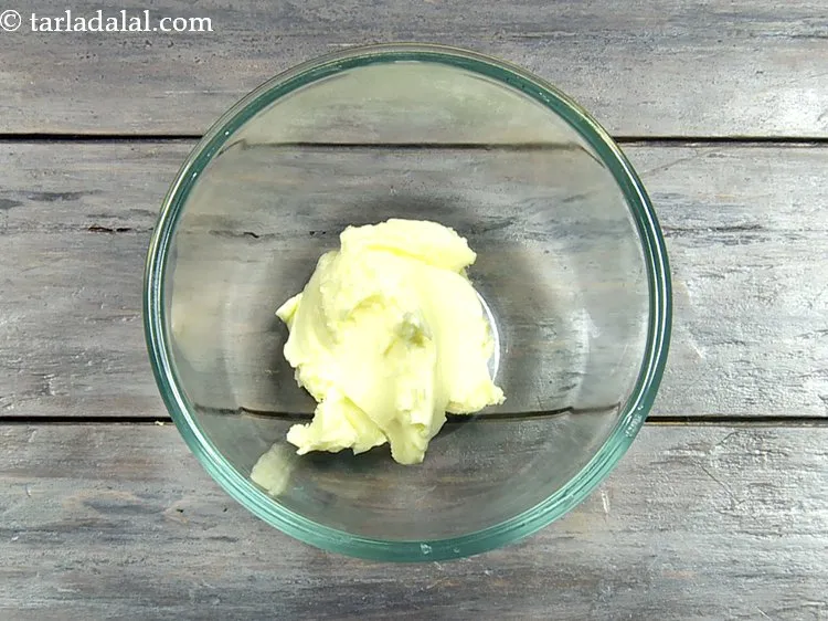 Step 11 – <p>To make the filling for <strong>homemade cinnamon rolls</strong> | Take <span style="background-color:rgb(255,255,255);color:rgb(0,0,0);">1/2 cup </span><a href="https://www.tarladalal.com/glossary-butter-makhan-233i#ing_3124"><u>soft …