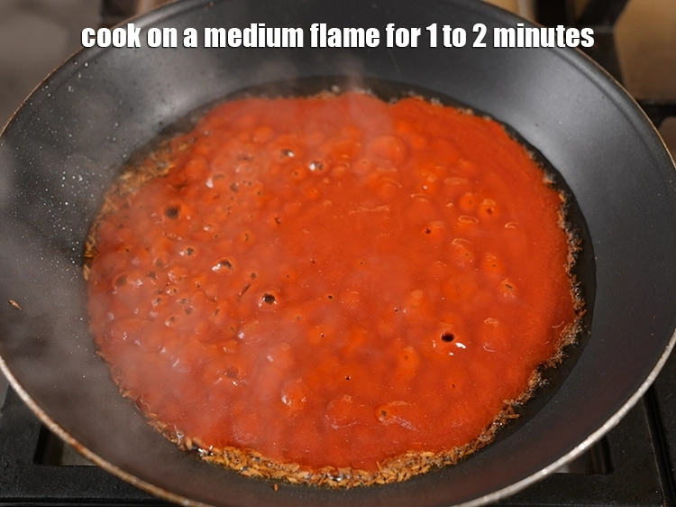 Step 25 – <p><span style="background-color:rgb(255,255,255);color:rgb(0,0,0);">Cook on a medium flame for 1 to 2 minutes, while stirring occasionally.</span></p>