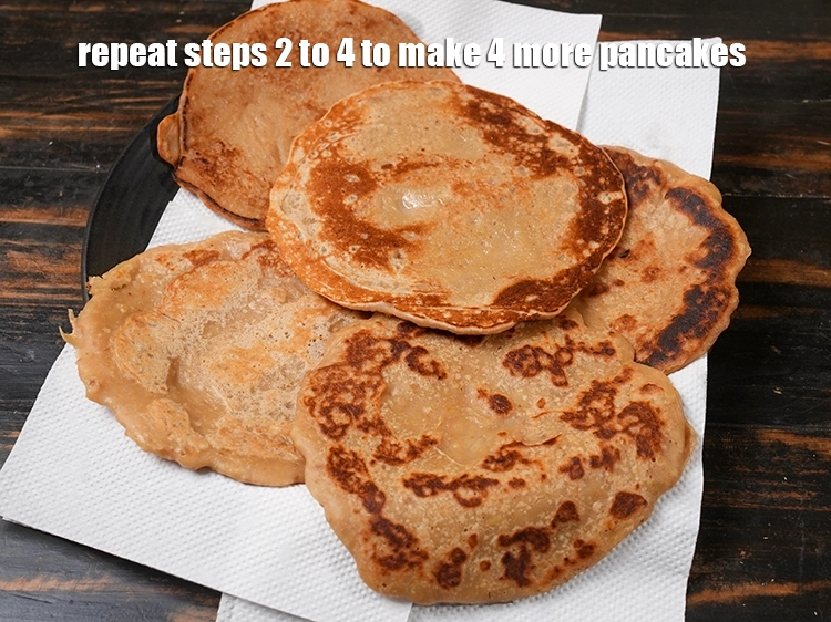 Step 17 – <p><span style="background-color:rgb(255,255,255);color:rgb(0,0,0);">Repeat steps 2 to 4 to make 4 more <strong>pancakes</strong>.</span></p>