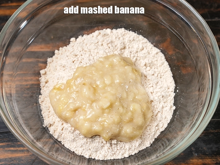 Step 20 – <p><span style="background-color:rgb(255,255,255);color:rgb(13,13,13);">Mash the banana and assemble the ingredients to make the pancake just before cooking, …