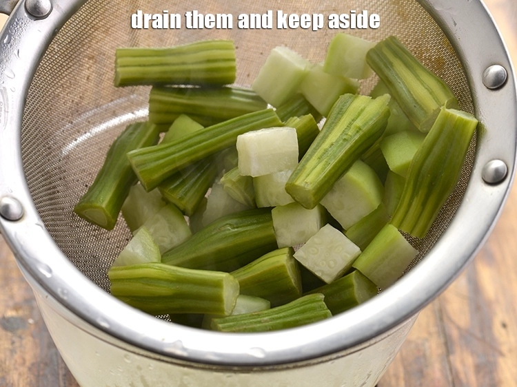 Step 20 – <p><span style="background-color:rgb(255,255,255);color:rgb(0,0,0);">Drain them and keep aside. You can reserve this water and use it later …