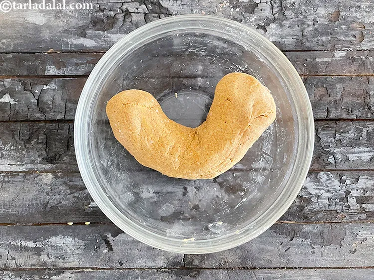 Step 22 – <p>To make <strong>nachni sesame khakhra recipe&nbsp;|&nbsp;nachni til khakhra&nbsp;|&nbsp;homemade ragi khakhra&nbsp;|&nbsp;healthy tasty nachni khakhra&nbsp;|&nbsp;</strong>shape the dough …