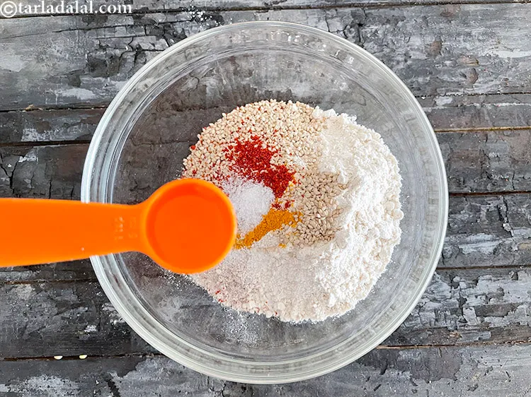 Step 17 – <p>Add 1 tsp oil to the dough.</p>