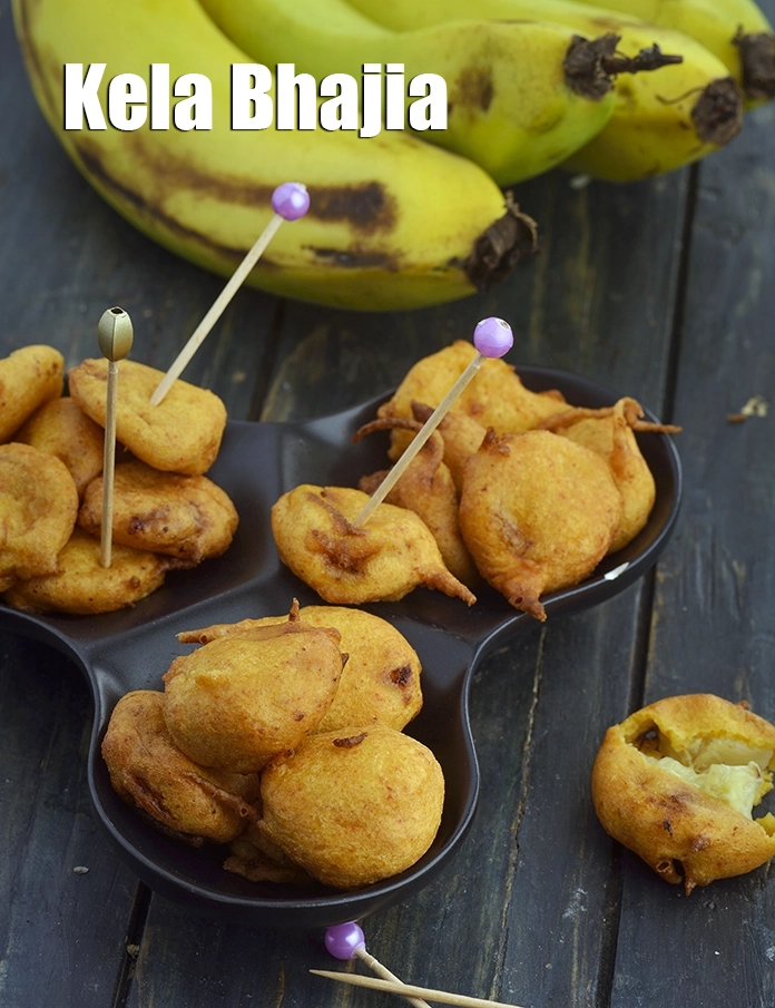 Step 11 – <p>Serve <strong>banana bhajiya, kela bhajia</strong> immediately.</p>