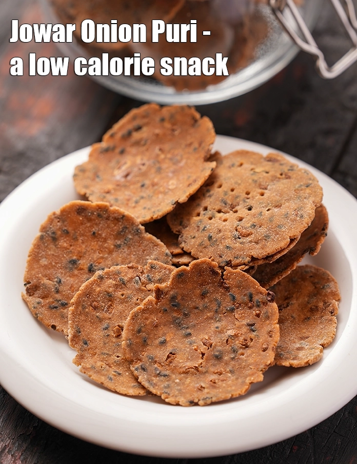 Step 26 – <p><strong>Jowar Onion Puri - a low calorie snack.</strong></p>