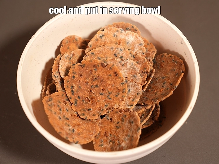 Step 21 – <p>Cool and put in serving bowl.&nbsp;</p>