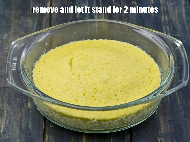 Step 4 – <p><span style="background-color:rgb(255,255,255);color:rgb(0,0,0);">Remove and let it stand for 2 minutes.</span></p>