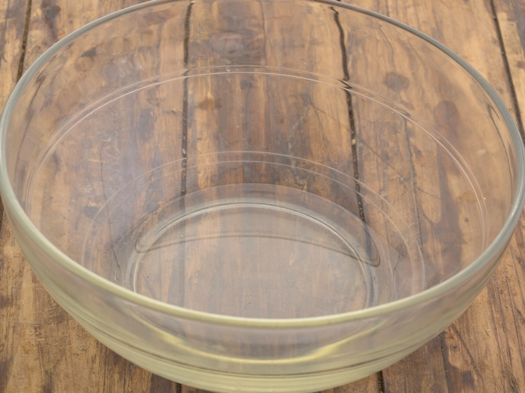 Step 18 – <p><span style="background-color:rgb(255,255,255);color:rgb(0,0,0);">Heat the remaining 1 tablespoon of </span><a href="https://www.tarladalal.com/glossary-oil-671i"><u>oil</u></a><span style="background-color:rgb(255,255,255);color:rgb(0,0,0);"> in a microwave safe bowl.</span></p>