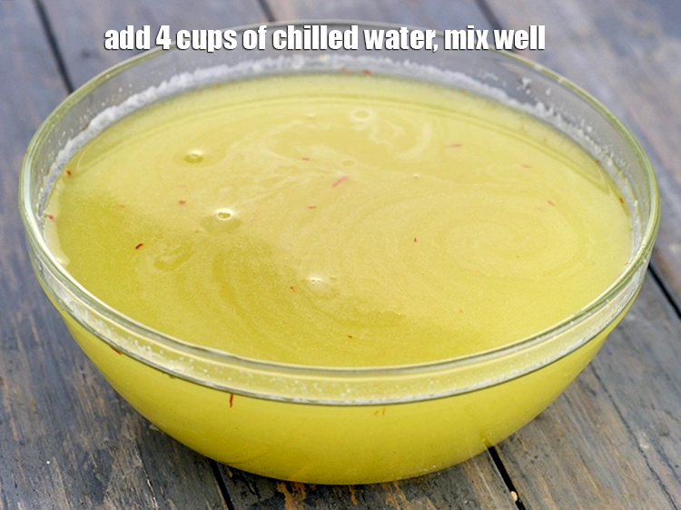 Step 8 – <p><span style="background-color:rgb(255,255,255);color:rgb(0,0,0);">Add 4 cups of <strong>chilled water</strong>, mix well.</span></p>
