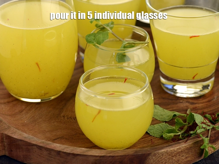 Step 9 – <p><span style="background-color:rgb(255,255,255);color:rgb(0,0,0);">Pour it in 5 individual glasses</span></p>