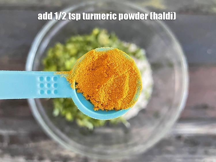 Step 3 – <p>Add <span style="background-color:rgb(255,255,255);color:rgb(0,0,0);">1/2 tsp </span><a href="https://www.tarladalal.com/glossary-turmeric-powder-haldi-645i"><u>turmeric powder (haldi)</u></a><u>.</u></p>