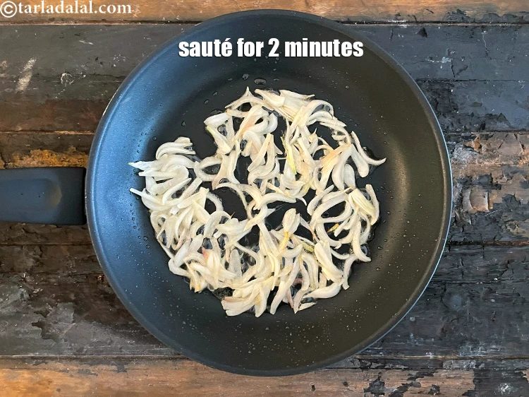 Step 6 – <p>Sauté on a medium flame for 1 to 2 minutes.</p>