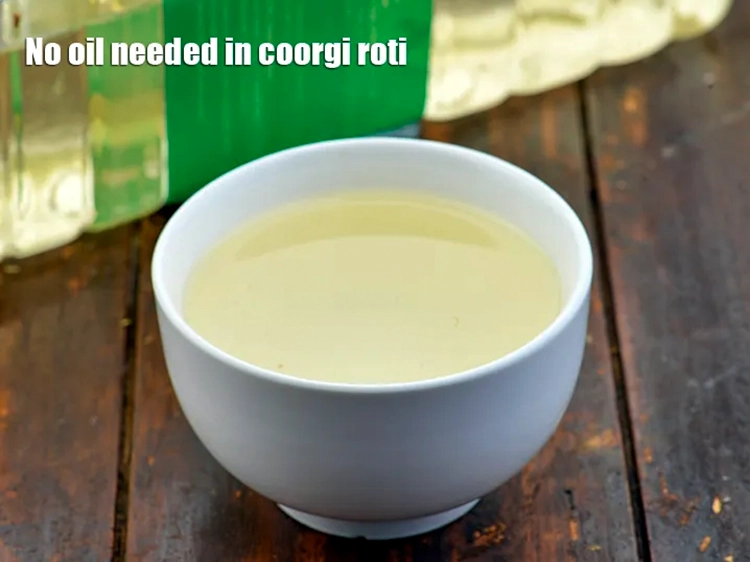 Step 27 – <p><span style="background-color:rgb(255,255,255);color:rgb(0,0,0);">You don't require <strong>oil</strong> while cooking the roti.</span></p>