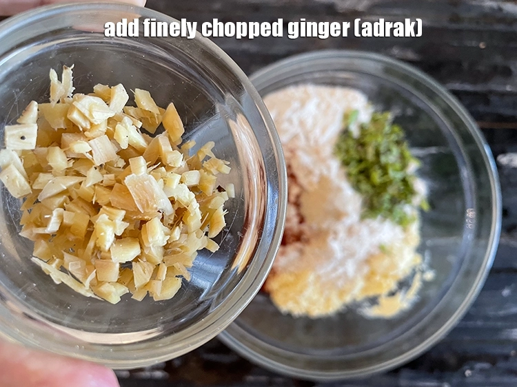 Step 8 – <p>Add&nbsp;<span style="background-color:rgb(255,255,255);color:rgb(0,0,0);">2 tsp finely </span><a href="https://www.tarladalal.com/glossary-ginger-adrak-453i#ing_2366"><u>chopped ginger (adrak)</u></a><u>.</u></p>