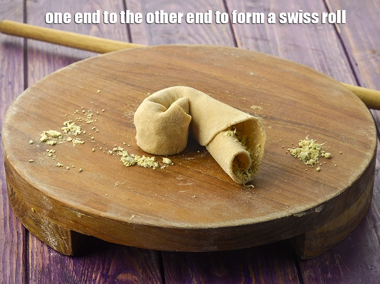 Step 48 – <p>And again from one end to the other end to form a swiss roll.</p>