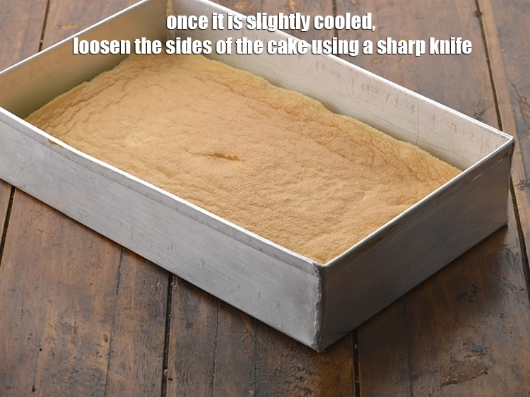 Step 5 – <p><span style="background-color:rgb(255,255,255);color:rgb(0,0,0);">Once it is slightly cooled, loosen the sides of the <strong>cake</strong> using a sharp …