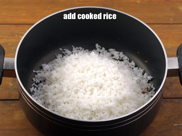 Step 15 – <p>Add 4 cups&nbsp;<a href="https://www.tarladalal.com/glossary-soaked-and-cooked-rice-1906i">cooked rice</a>.</p>