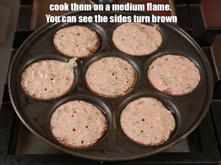 Step 27 – <p>Cook them on a medium flame. You can see the sides turn brown. Now is …