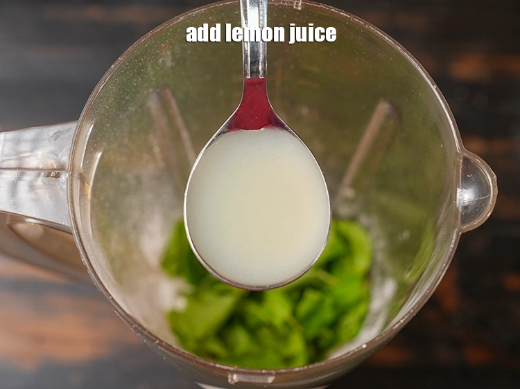 Step 4 – <p>Add <span style="background-color:rgb(255,255,255);color:rgb(0,0,0);">1/4 cup </span><a href="https://www.tarladalal.com/glossary-lemon-nimbu-428i#ing_2754"><u>lemon juice</u></a><u>.</u></p>