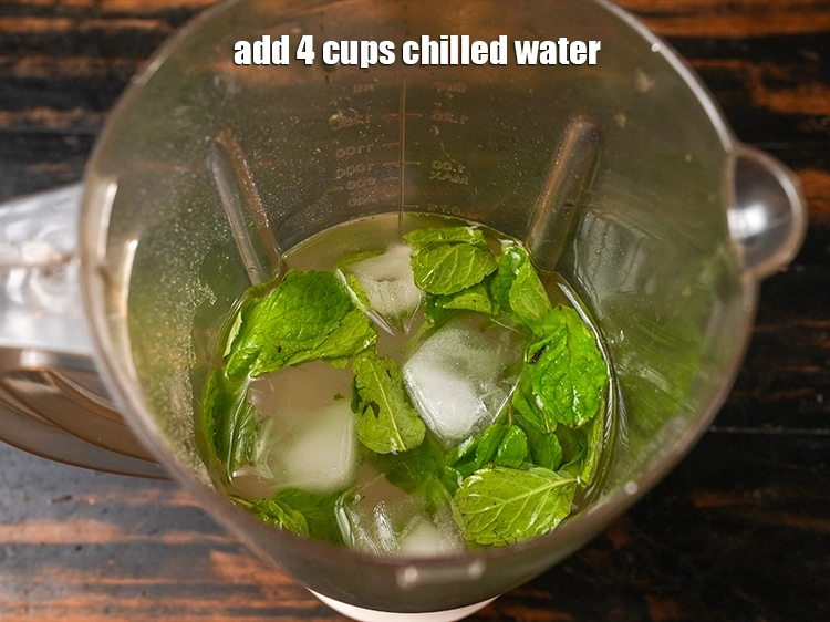 Step 6 – <p>Add <span style="background-color:rgb(255,255,255);color:rgb(0,0,0);">4 cups <strong>chilled water</strong>.</span></p>