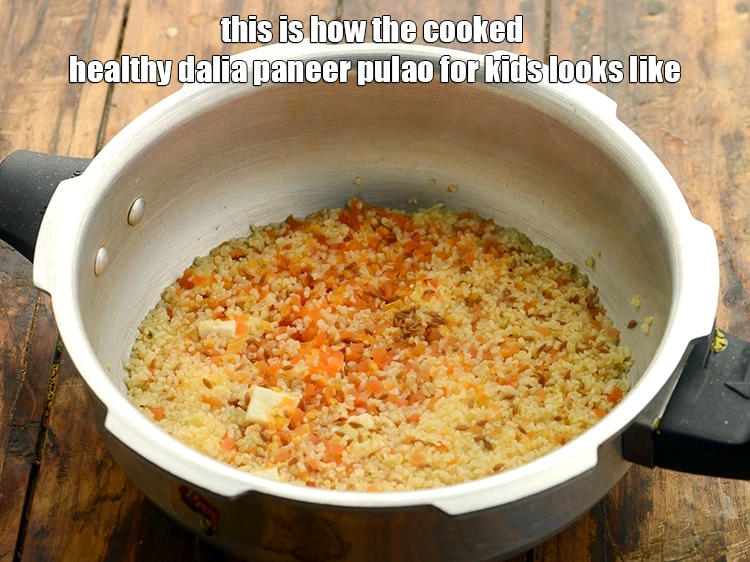 Step 20 – <p>Once the pressure cooker cools down slightly, this is how the cooked <strong>healthy dalia paneer …