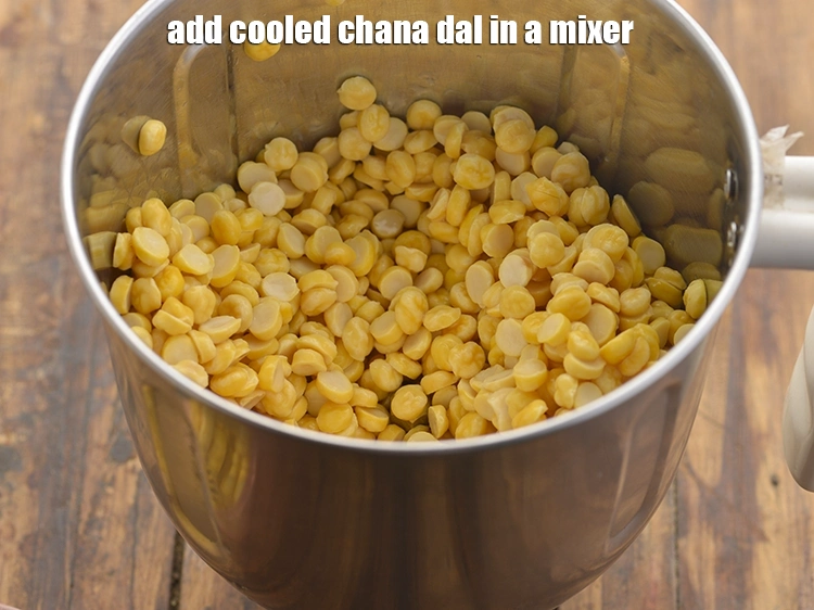 Step 31 – <p><strong>For the stuffing of chana dal paratha recipe | Indian dal ka paratha | healthy …